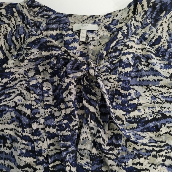 Joie Women's M 100% Silk Blouse Top Blue & Gray - Picture 4 of 9